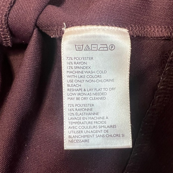 Taylor Swift Exact - Urban Outfitters/Kimichi Blue skirt, extra small Maroon - Picture 4 of 4